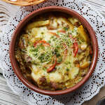 Скоблянка из двух видов мяса с кабачком и лесными опятами - Русское Подворье в Суздале